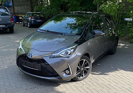Toyota Yaris Hybrid Style Select AT,Navi,Sitzhzg,Klima,Kamera