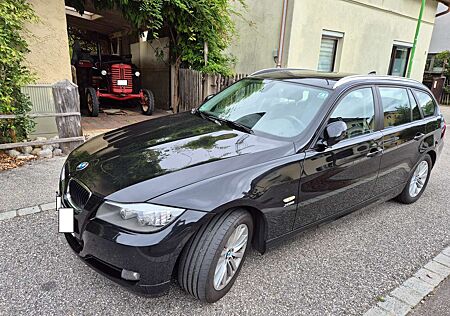 BMW 320d 320 xDrive DPF Touring Edition Sport