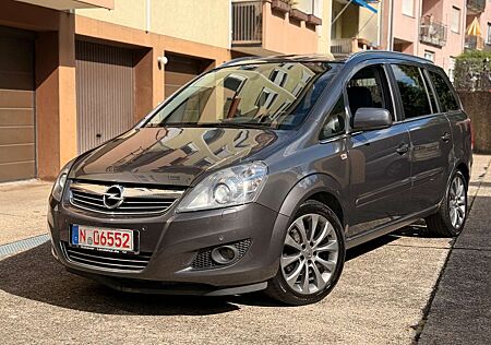 Opel Zafira 1.8 Innovation