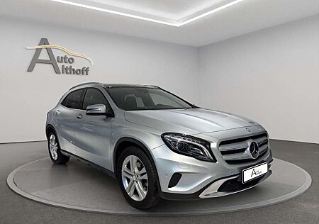Mercedes-Benz GLA 250 GLA250 4M 2.HD ACC AHK PANO KAM NAV PARK XEN L7