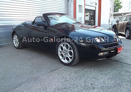 Alfa Romeo Spider 2,0i pininfarina