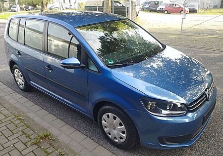 VW Touran Volkswagen 1,6 TDI - 1.HAND -TÜV/ZAHNR/SERVICE neu-TOP