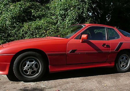Porsche 924 Zender