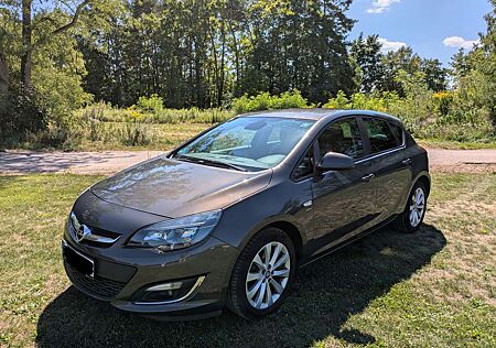 Opel Astra 1.4 Turbo Active