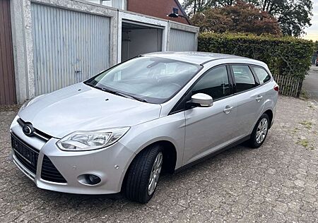 Ford Focus Turnier 1.0 EcoBoost Start-Stopp-System Trend
