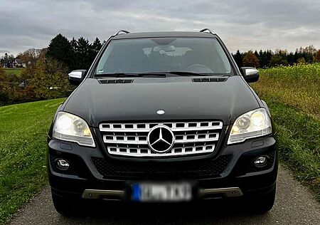 Mercedes-Benz ML 320 CDI (164.122)