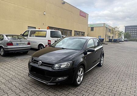 VW Polo Volkswagen V Life TÜV NEU*SITZHEIZUNG*PARKHILFE