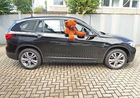 BMW X1 sDrive 18 i Sport Line