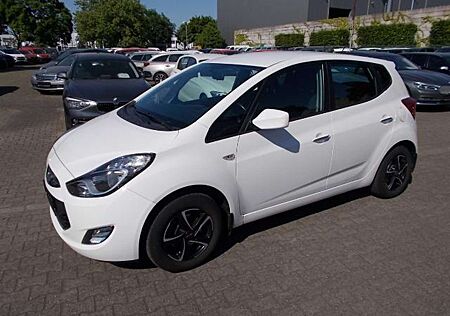 Hyundai ix20 1.4, Klima, Alufelgen, zus. Winterräder