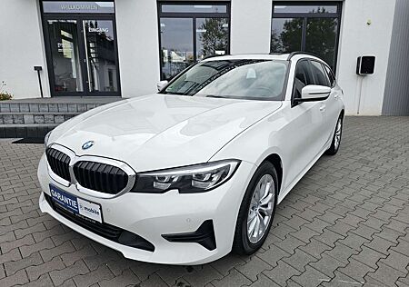 BMW 318d 318 Touring ACC NAVI PANO. AUS 2.HAND