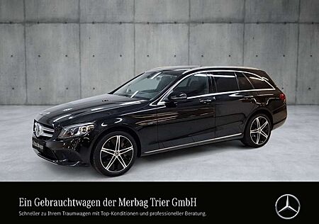 Mercedes-Benz C 300 e T-Modell 360 ACC AUT DynLicht Kam. LED