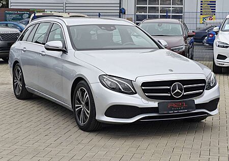 Mercedes-Benz E 220 d ACC|AHK|Navi|LED|Cam|Burmester|