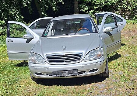 Mercedes-Benz S 500
