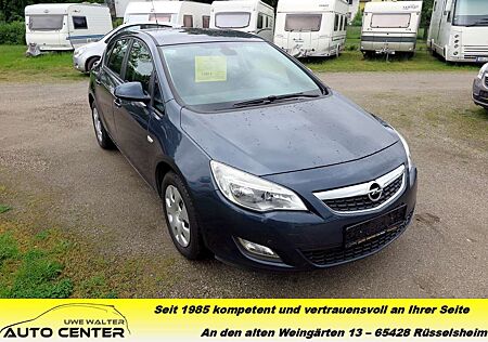 Opel Astra J 1.6 Edition - 1.Hand - Scheckheft - Einparkhilfe