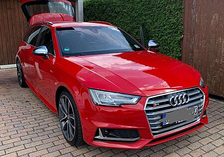 Audi S4 A4 Avant Avant 3.0 TFSI quattro tiptronic