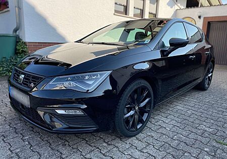 Seat Leon 1.5 TSI ACT DSG OPF FR BLACK MATT EDITION