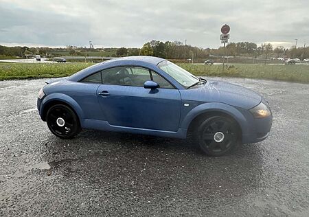 Audi TT Coupe 1.8 T quattro