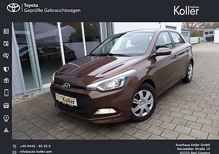 Hyundai i20 1.4 Intro Edition Klimaaut. SHZ LHZ BT PDC