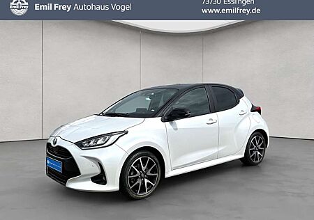 Toyota Yaris Hybrid 1.5 Style Panoramadach