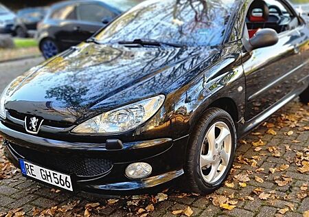 Peugeot 206 CC 110 Sport tüv 05.25. Voll Leder +Sitzheizung