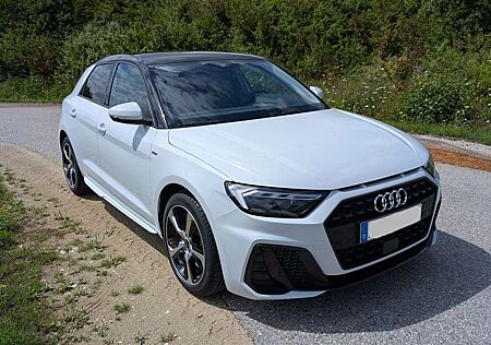 Audi A1 25 TFSI Sportback S line