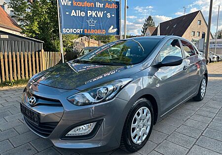 Hyundai i30 Classic 1 HAND/8 FACH/PDC/SCHECKHEFT