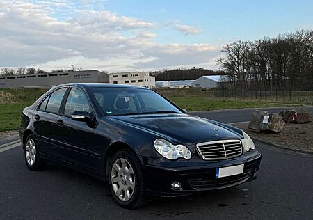Mercedes-Benz C 180 KompressorClassic