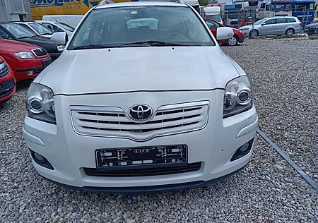 Toyota Avensis 2.0 D-4D 194000km, Serviceheft, Klima