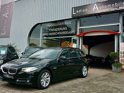 BMW 530 D xDrive PANO HUD SPORTPAKET LEDER