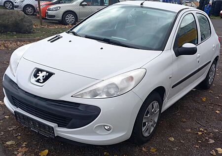 Peugeot 206 + 5-Türer + 75