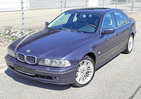 BMW 535 V8 AUTOMATIK NAVI KLIMA XENON SHZ TEM LEDER 8xALU