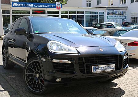 Porsche Cayenne Turbo *ATM*SHZ*XENON*22ZOLL*BOSE*S-DACH*vieles Neu