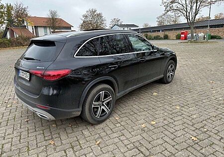 Mercedes-Benz GLC 300 e 4Matic 9G-TRONIC Avantgarde Advanced