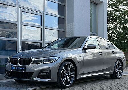 BMW 330 e M SPORT*LASER*360*HUD*M SITZE*LEDER*KEY*19'