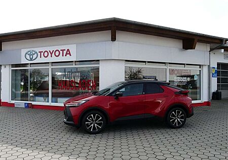 Toyota C-HR Team D 2,0 Hybrid