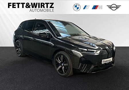 BMW iX xDrive40 Stop&Go|HarmanKardon|HeadUp|Pano
