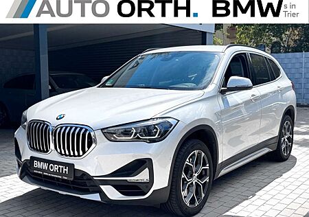 BMW X1 xDrive20i xLine AUT T-LEDER NAVI LED HIFI AHK