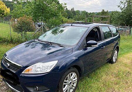 Ford Focus Turnier Turnier 2.0 16V Ghia