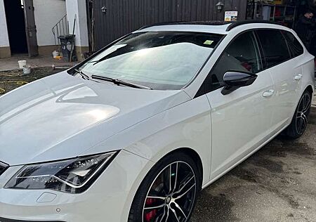 Seat Leon ST 2.0 TSI Start&Stop 4Drive DSG Cupra 300