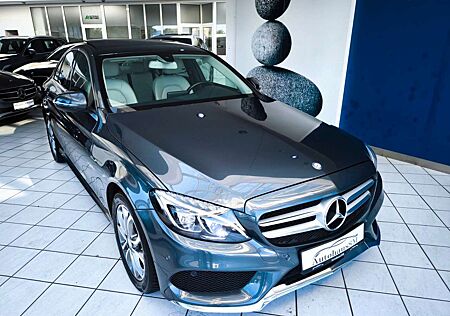 Mercedes-Benz C 300 *AMG PAKET*PANORAMA*MEMORY*4 MATIC*R-KAM*