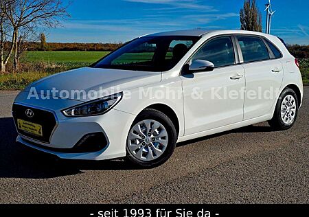 Hyundai i30 Select*BLUETOOTH*TEMPOMAT*KLIMA*LANE*WR*