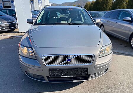Volvo V50 Kombi 1.8 Momentum*AHK*2.Hand*TÜV 10.2026*