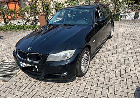 BMW 318i 318 Navi,Alu 17J,Euro5