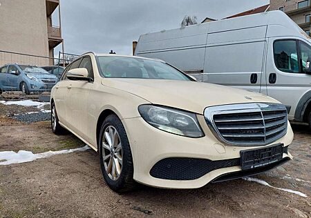 Mercedes-Benz E 200 E T-Modell d aus 1.Hand
