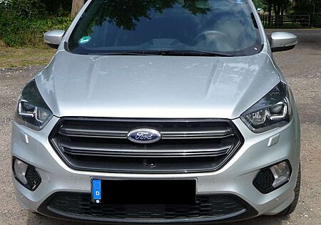 Ford Kuga 2.0 TDCi 4x4 ST-Line - Automatik