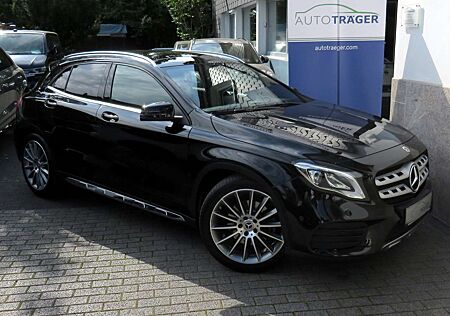 Mercedes-Benz GLA 250 4Matic AMG-Line / Pano, R-Kam, LED, Top