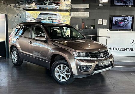 Suzuki Grand Vitara 2.4 VVT Club*Navi*PDC*AHK*SHZ