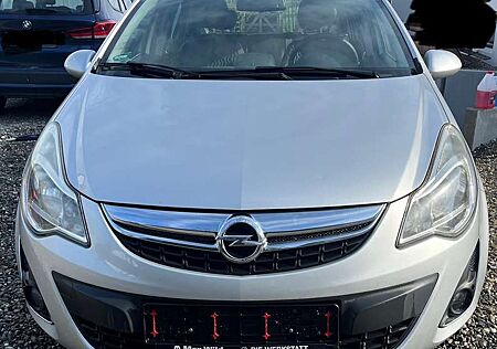 Opel Corsa 1.4 16V Navi