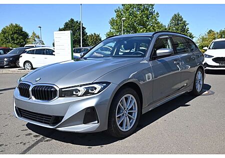 BMW 320 d xDrive Touring Navi LED SHz Apple CarPlay