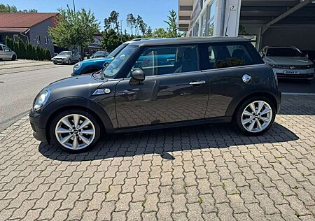 Mini ONE Cooper S-1. Hand-Lückenlos Scheckheftgepflegt-